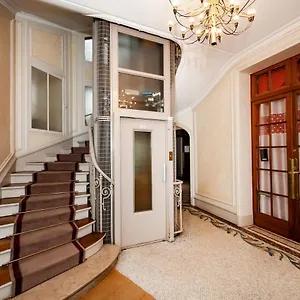 Apartment Le Marais Prestige Luxueux - Cosy - Wifi, Paris