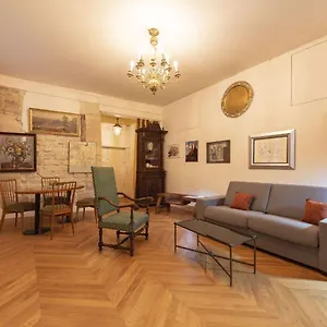 Apartment Bric Broc, Paris