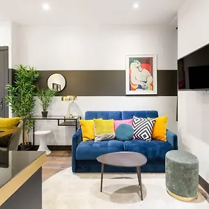 Guestready - Magnifique Studio Near Eiffel Tower Apartamento