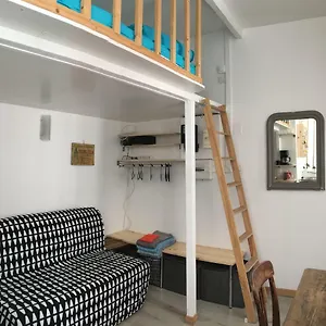  Appartement Maisonnette Sur Cour
